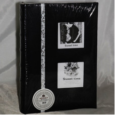 10*15/300 PC46300RC-2K Sweet Time (шкіра, тиснення, біла полоса, 2 фото) Black, L040 10*15/300 PC46300RC-2K Sweet Time (шкіра, тиснення, біла полоса, 2 фото) Black, L040